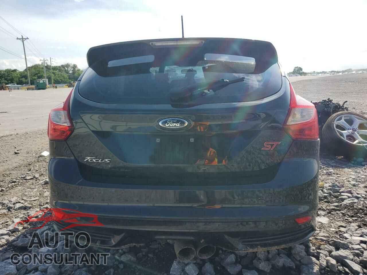 FORD FOCUS 2014 - 1FADP3L97EL390115