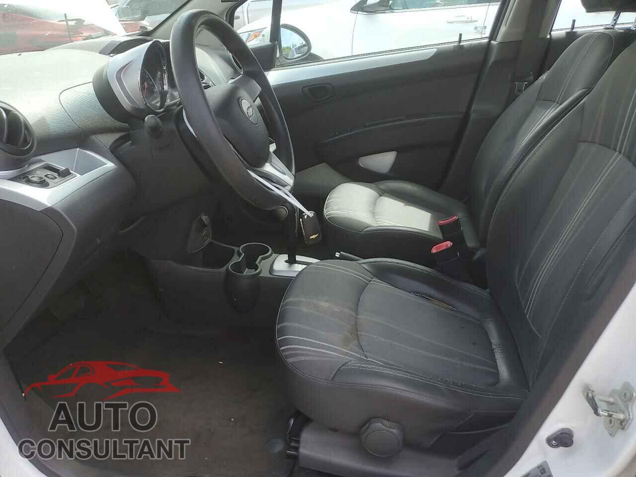 CHEVROLET SPARK 2015 - KL8CD6S93FC719646
