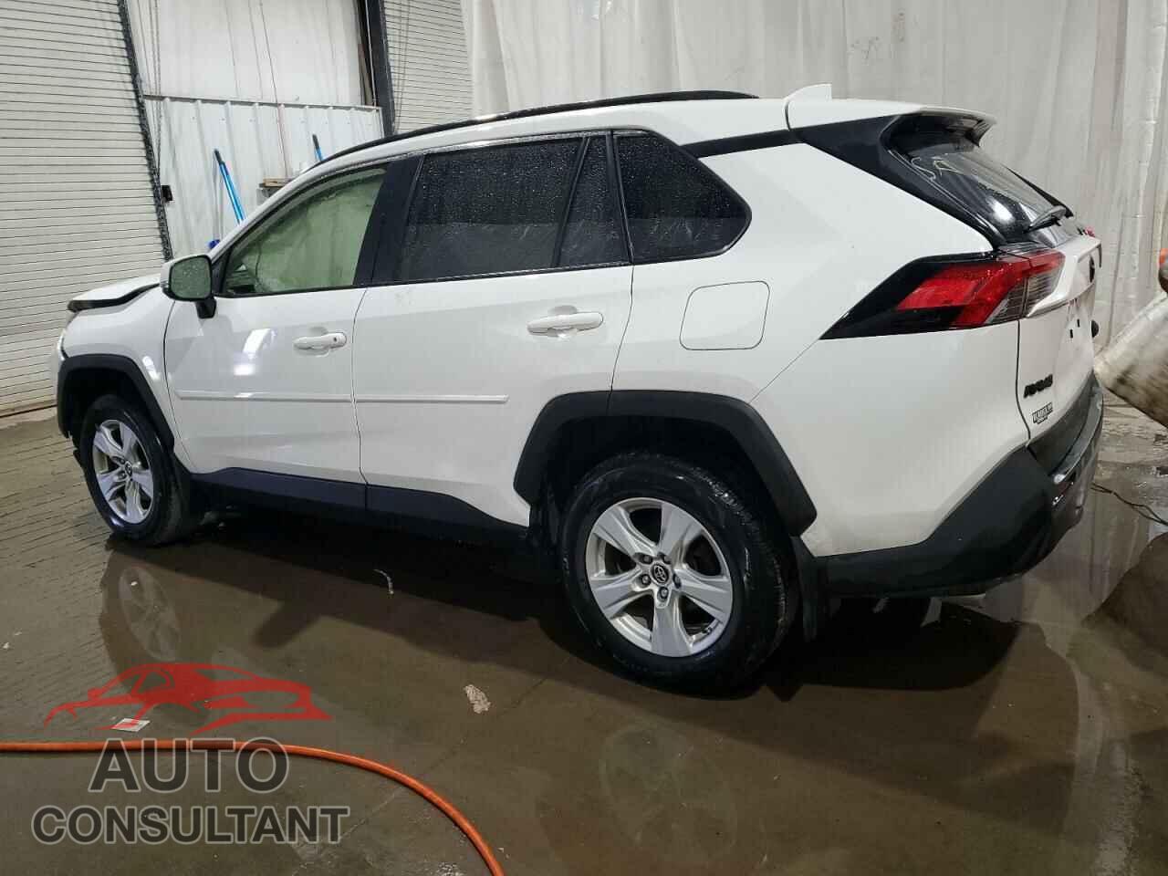 TOYOTA RAV4 2019 - JTMP1RFV9KD032184