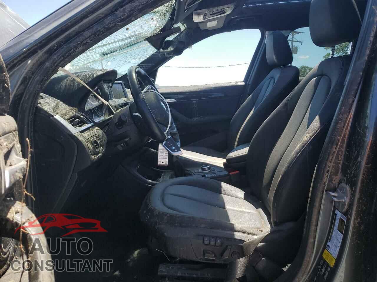 BMW X1 2017 - WBXHT3C38H5F85884
