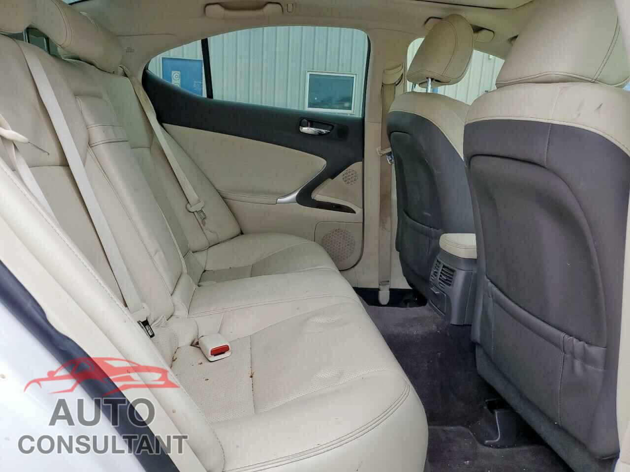 LEXUS IS 2013 - JTHCF5C27D5063965
