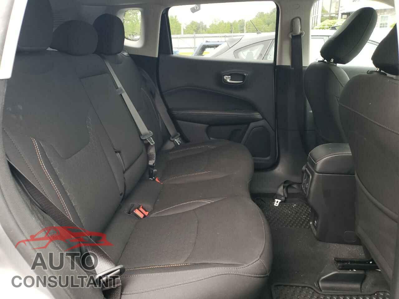 JEEP COMPASS 2020 - 3C4NJDAB7LT165576