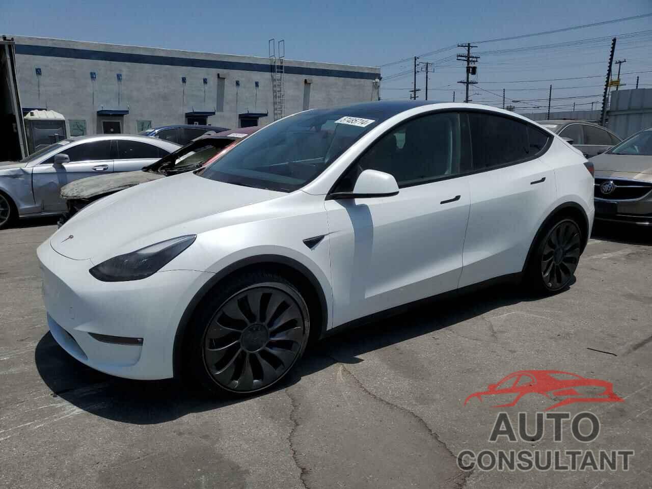 TESLA MODEL Y 2023 - 7SAYGDEFXPF667188