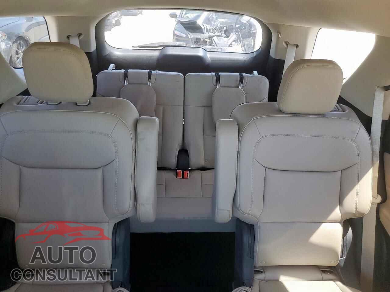 FORD EXPLORER 2021 - 1FMSK7DH0MGB20577