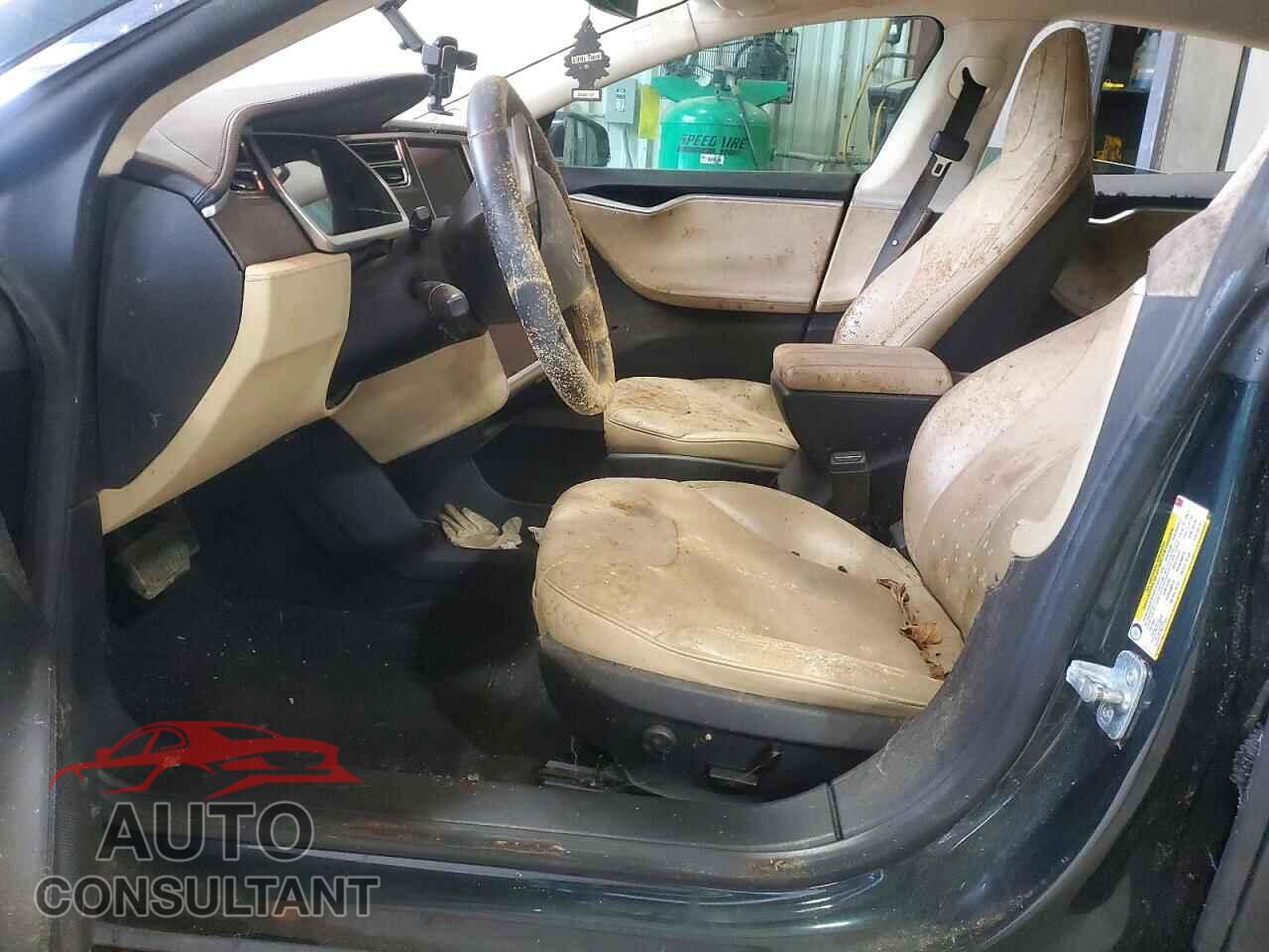 TESLA MODEL S 2013 - 5YJSA1AC1DFP10732