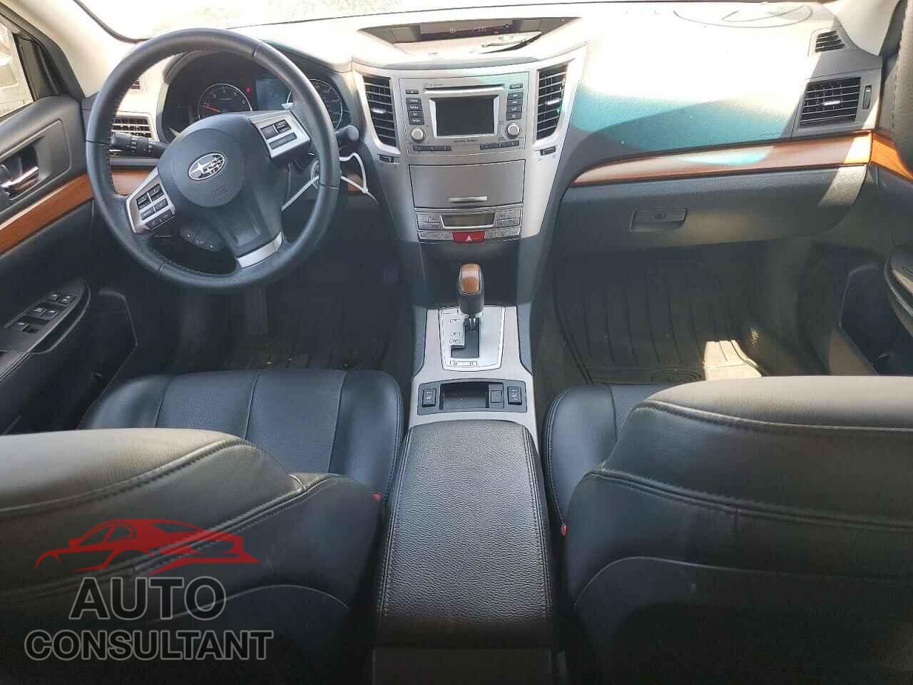 SUBARU OUTBACK 2014 - 4S4BRBLC0E3226587