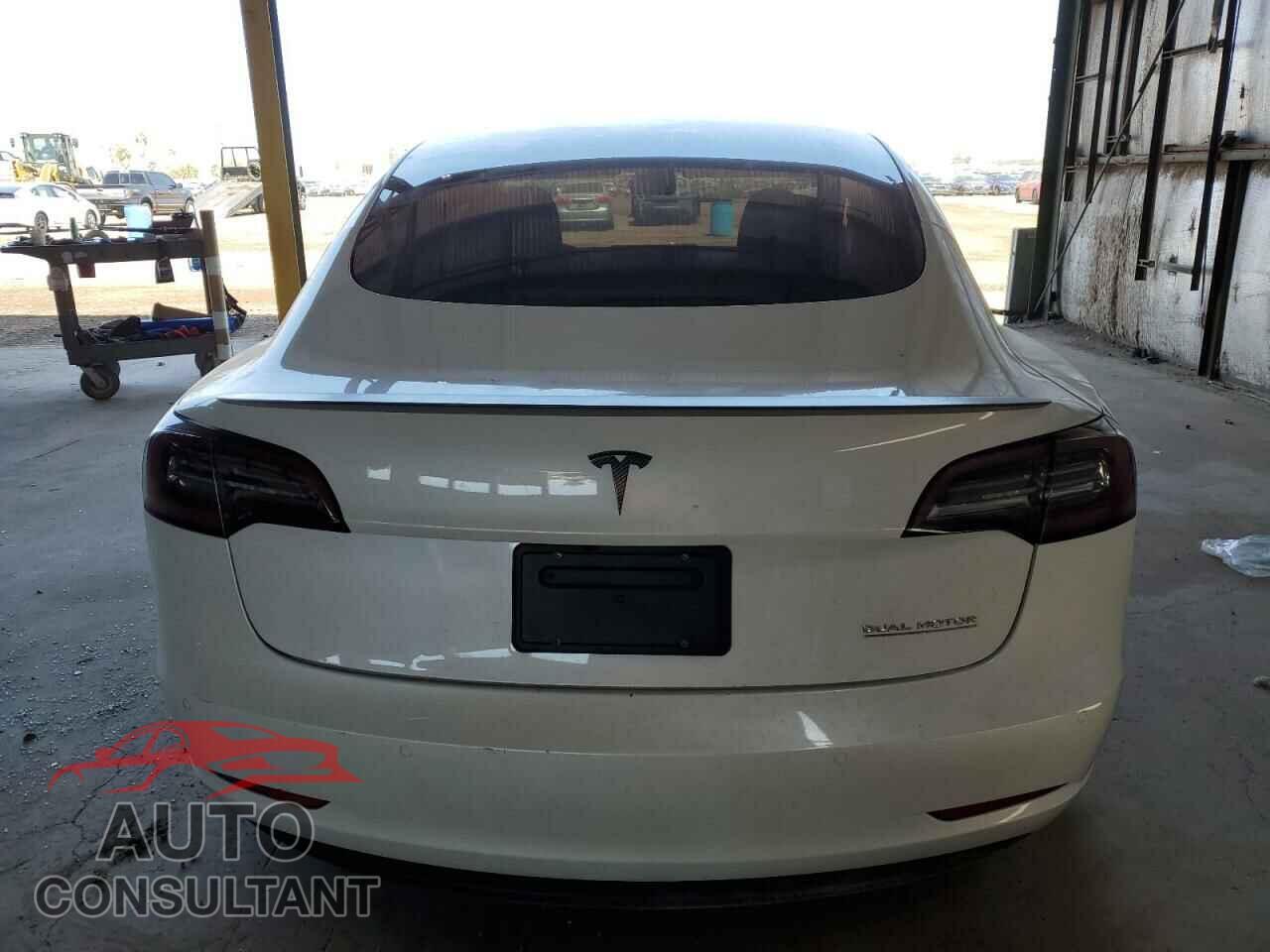 TESLA MODEL 3 2021 - 5YJ3E1EC9MF062673