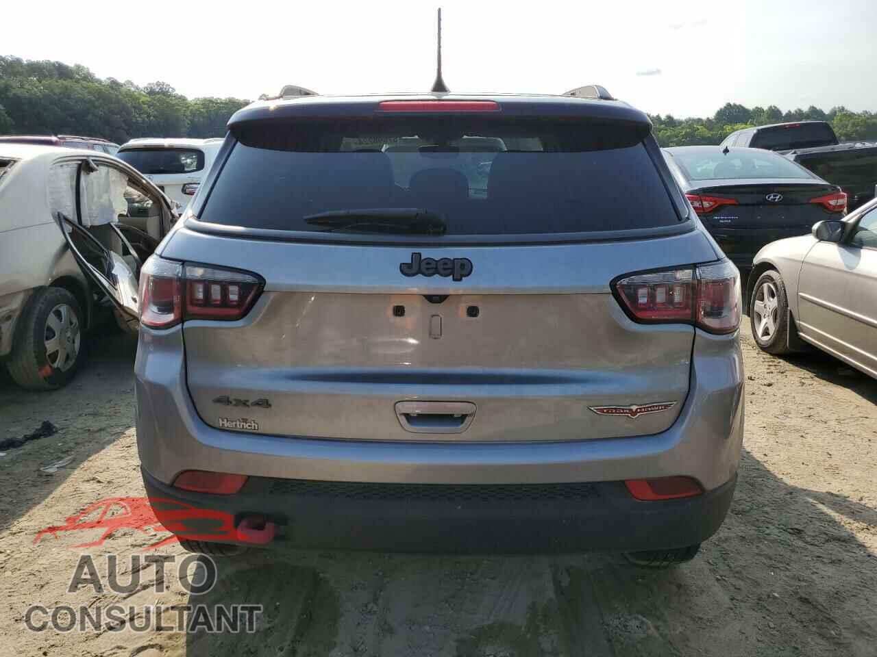 JEEP COMPASS 2020 - 3C4NJDDB7LT126594