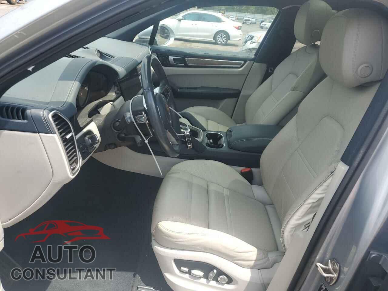 PORSCHE CAYENNE 2021 - WP1AA2AY4MDA02980