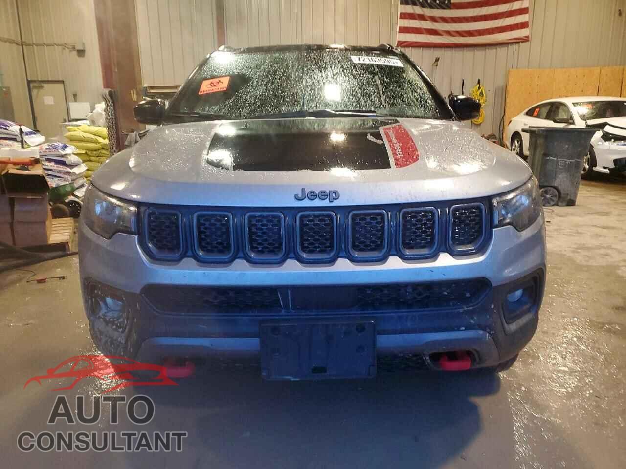 JEEP COMPASS 2024 - 3C4NJDDN4RT589635