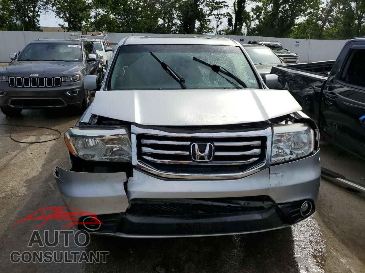 HONDA PILOT 2013 - 5FNYF4H62DB009971