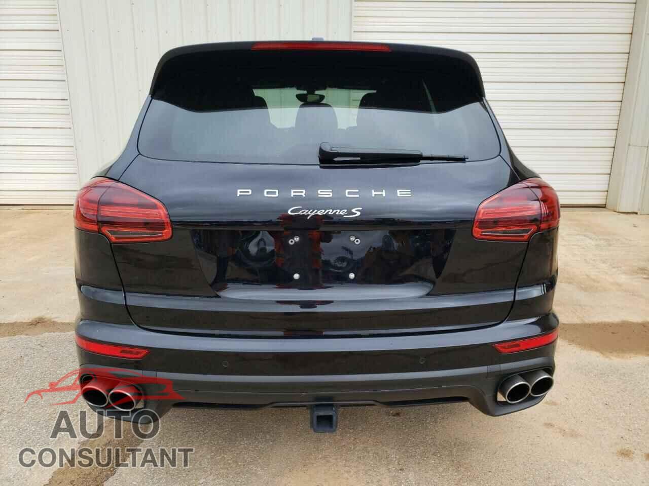 PORSCHE CAYENNE 2015 - WP1AB2A29FLA56597