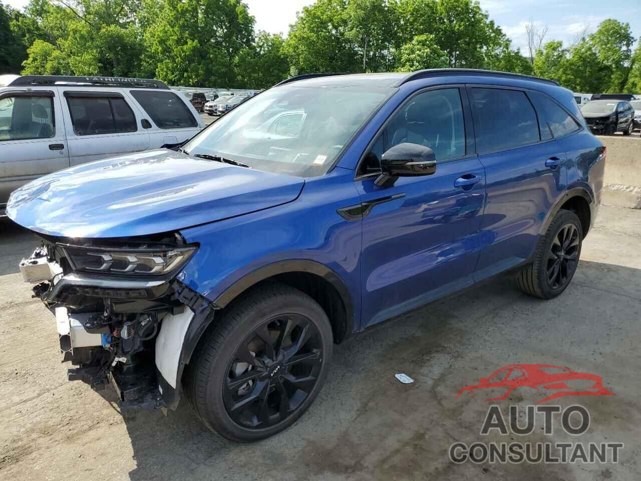 KIA SORENTO 2023 - 5XYRKDLF1PG235696