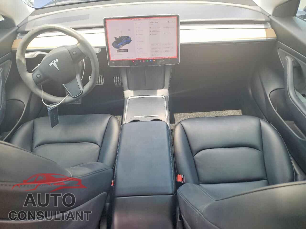 TESLA MODEL 3 2021 - 5YJ3E1EA1MF849910