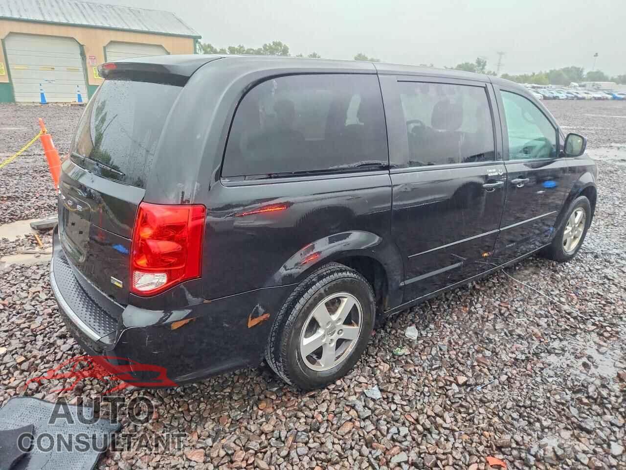 DODGE CARAVAN 2013 - 2C4RDGCG9DR521047