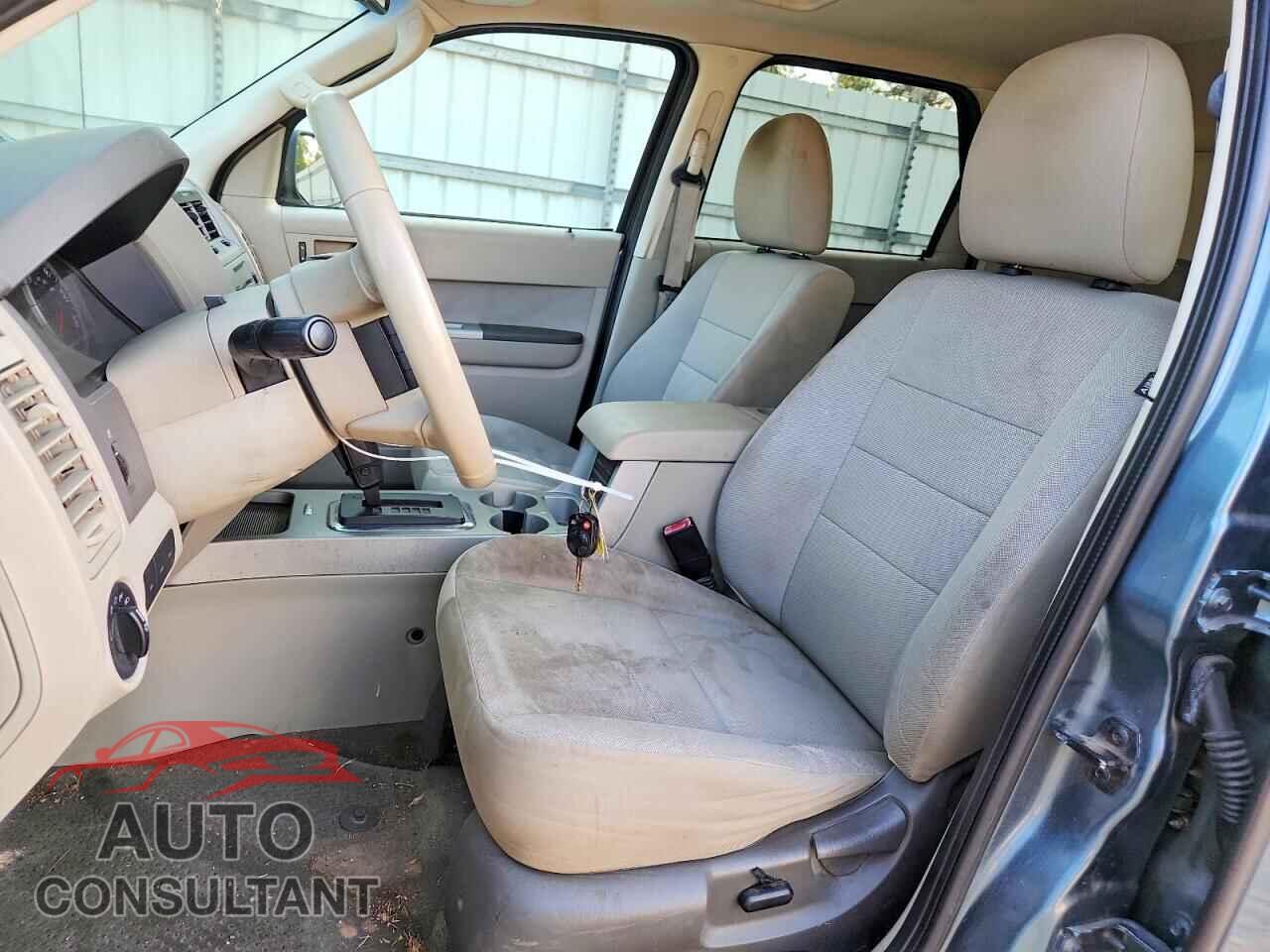 FORD ESCAPE 2011 - 1FMCU0D70BKB70712