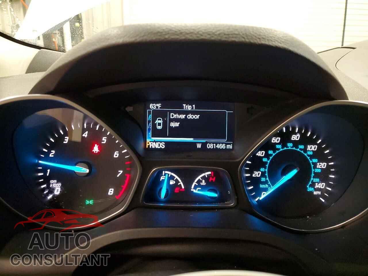 FORD ESCAPE 2015 - 1FMCU9G97FUB06520