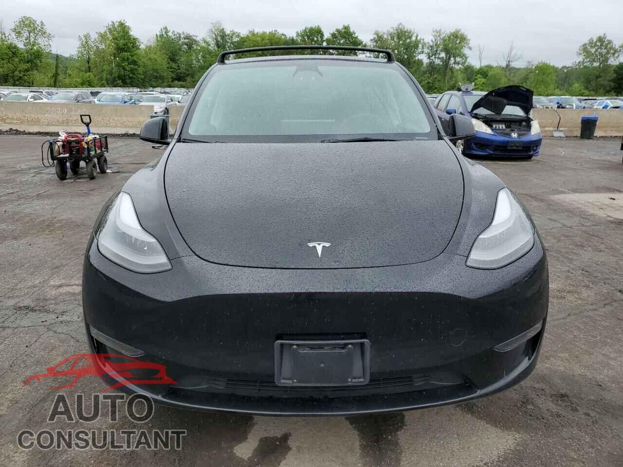 TESLA MODEL Y 2023 - 7SAYGDEEXPF781375