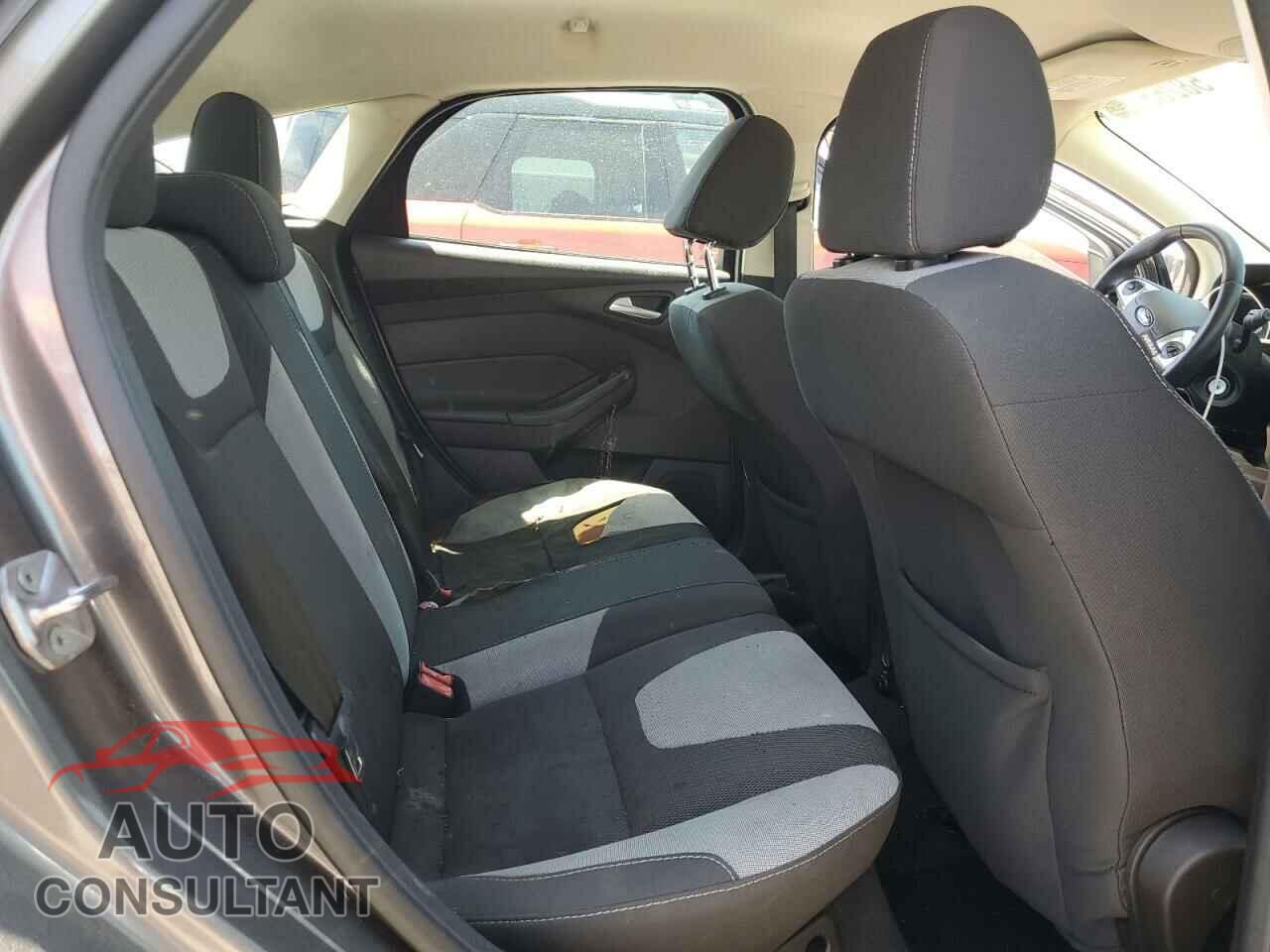 FORD FOCUS 2014 - 1FADP3K20EL185109