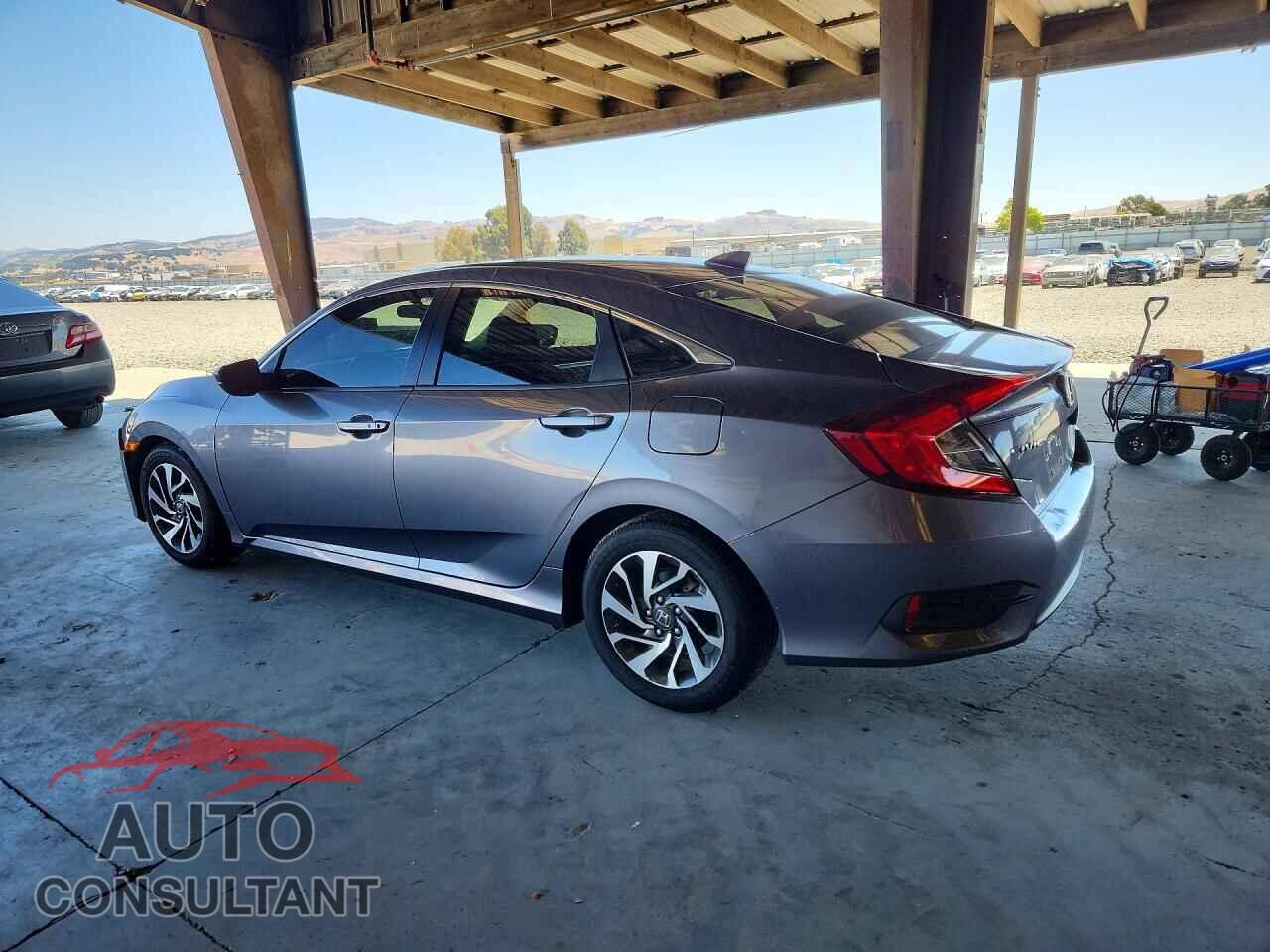HONDA CIVIC 2017 - 19XFC2F73HE218518