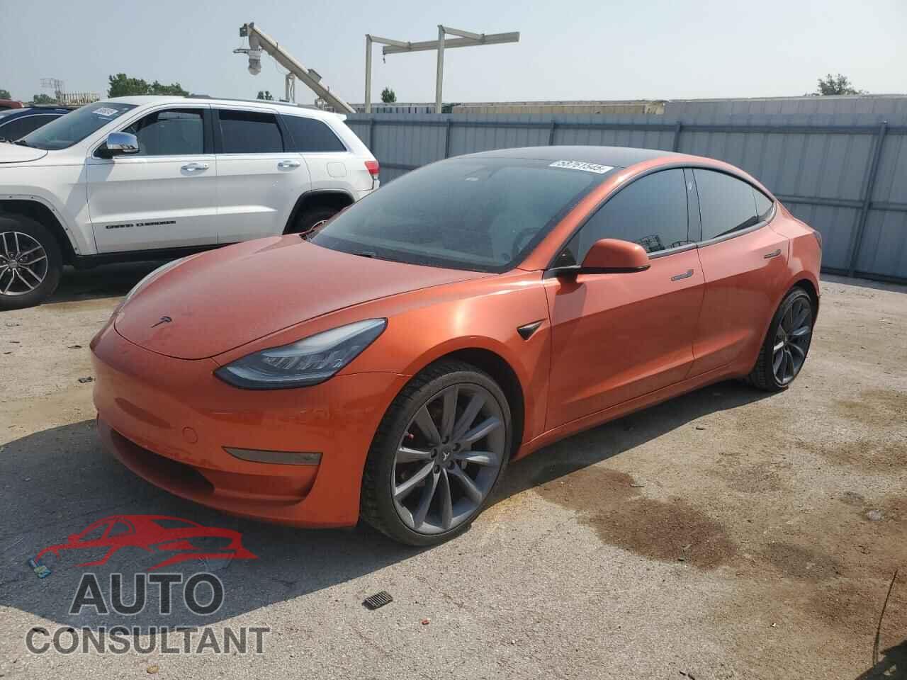TESLA MODEL 3 2018 - 5YJ3E1EB0JF099582