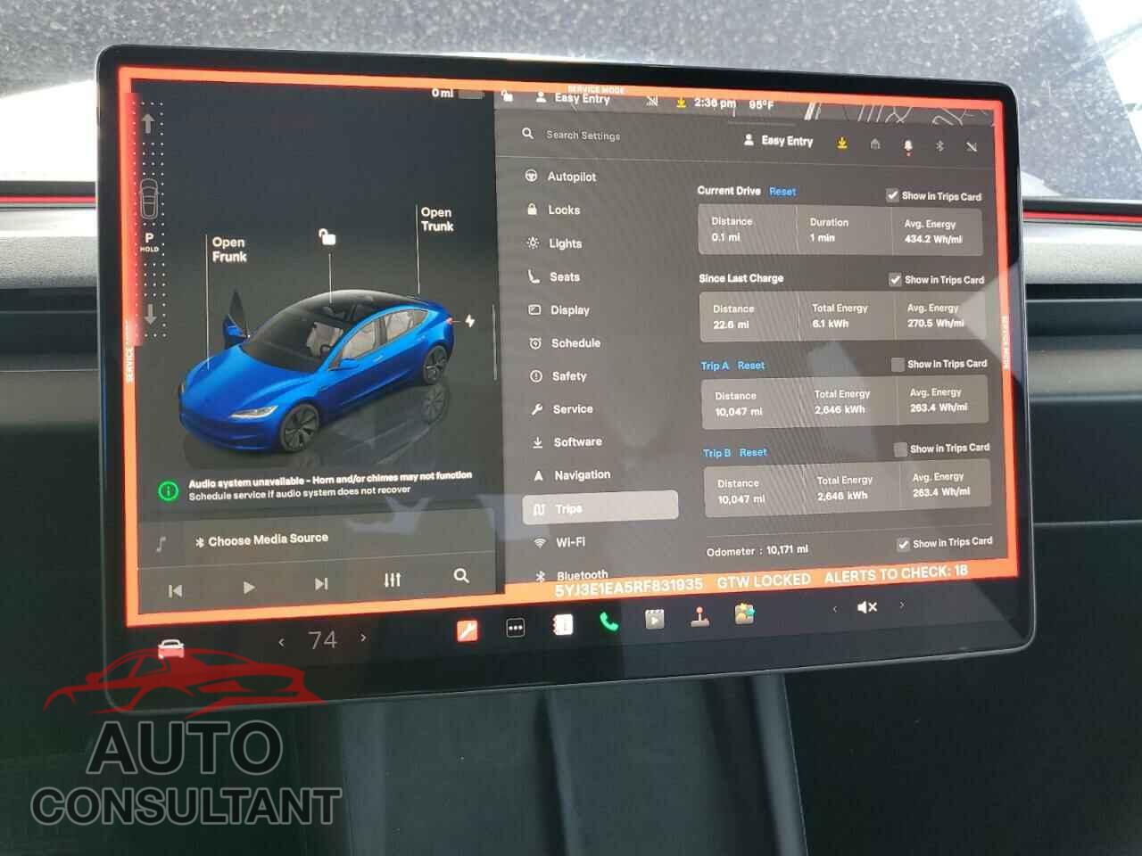 TESLA MODEL 3 2024 - 5YJ3E1EA5RF831935