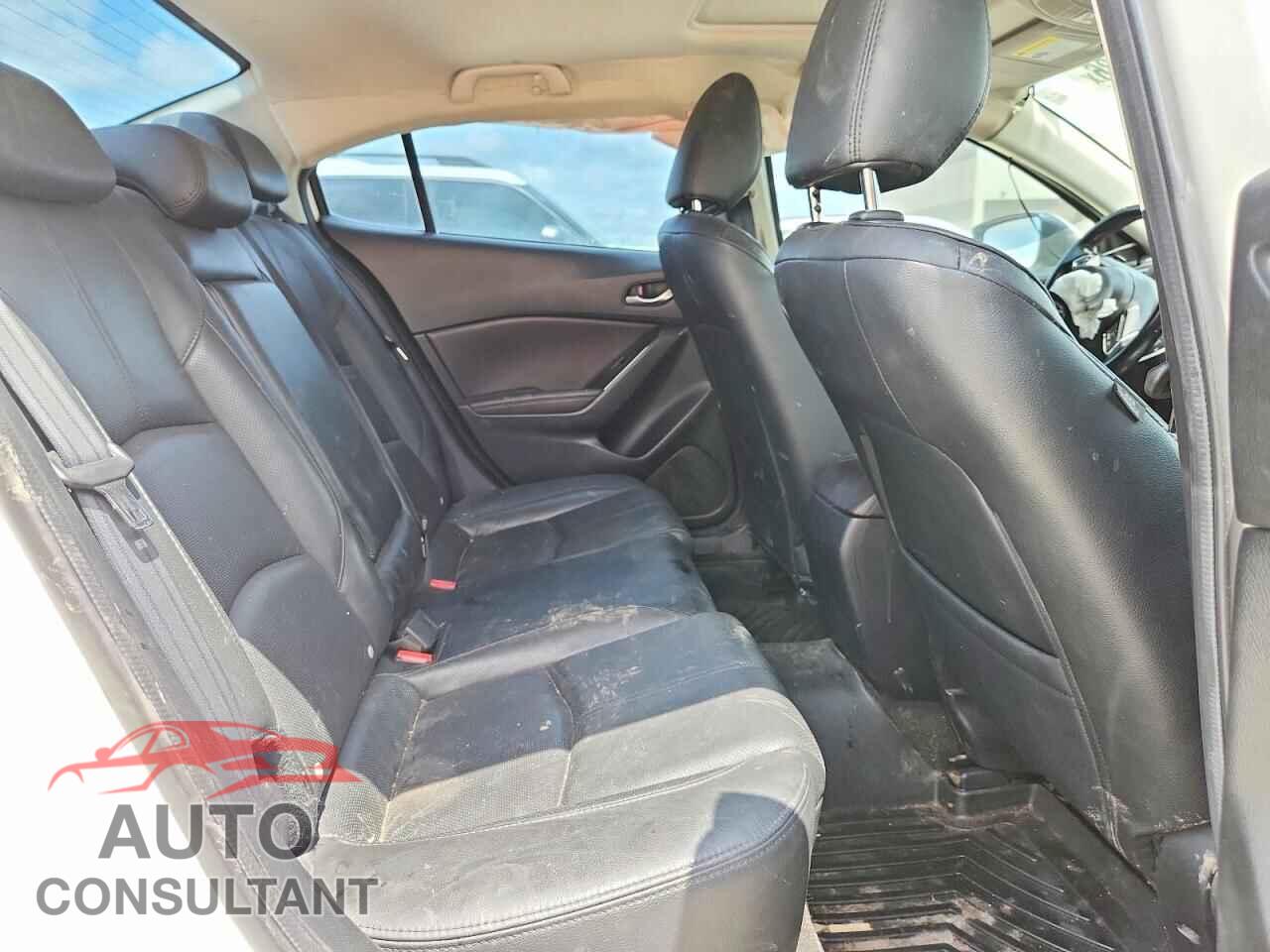 MAZDA 3 2017 - 3MZBN1W3XHM130049