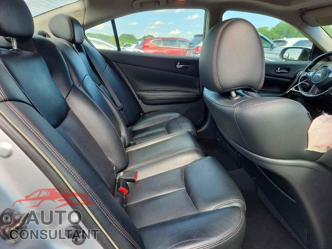 NISSAN MAXIMA 2010 - 1N4AA5AP1AC808003