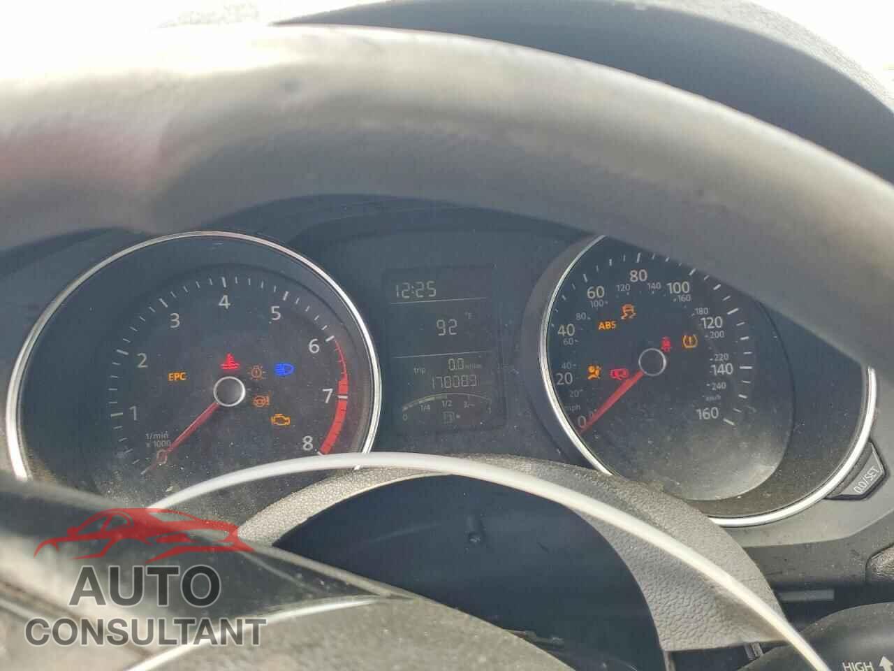 VOLKSWAGEN JETTA 2017 - 3VW2B7AJ6HM225595