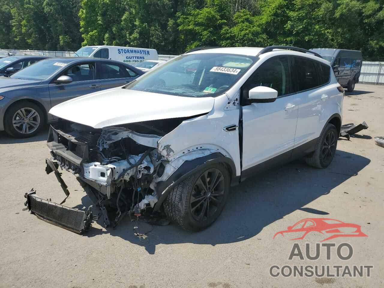 FORD ESCAPE 2018 - 1FMCU9HD8JUD48616