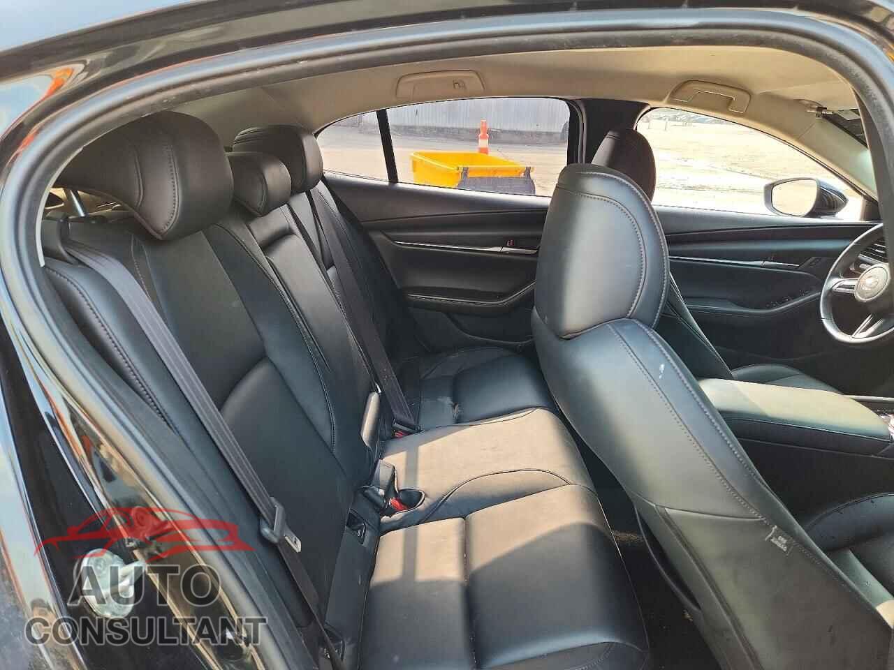 MAZDA 3 2021 - JM1BPABL4M1338549