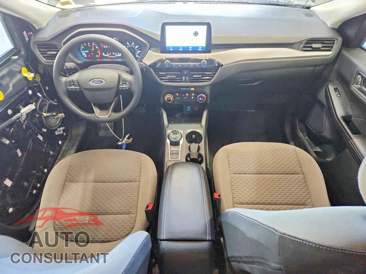 FORD ESCAPE 2022 - 1FMCU9G65NUC03820