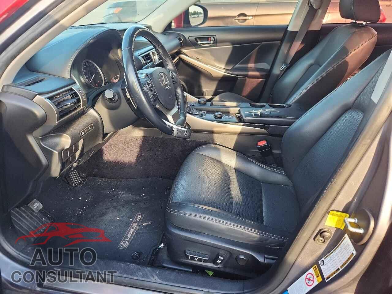 LEXUS IS 2014 - JTHBF1D24E5034833