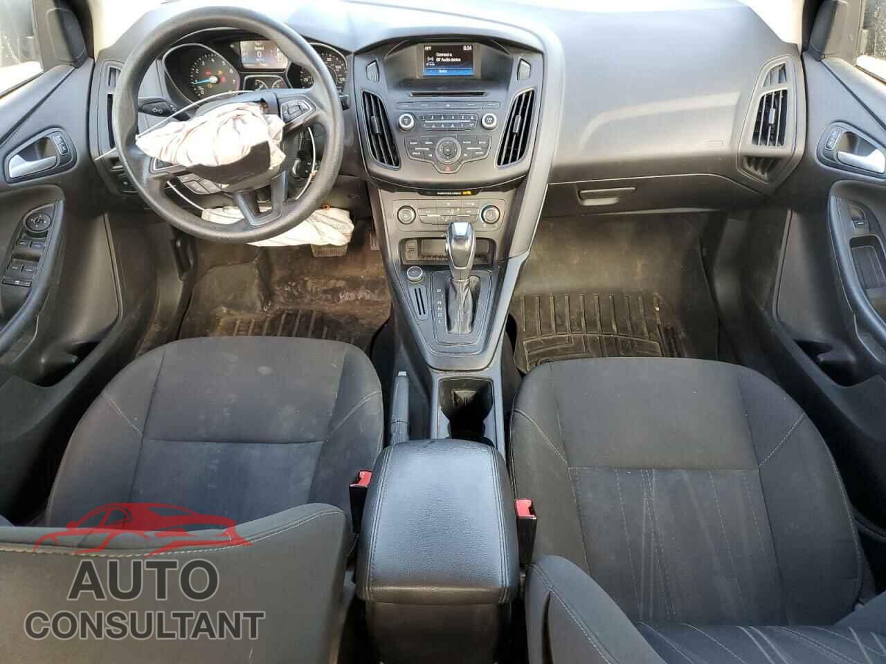 FORD FOCUS 2016 - 1FADP3F21GL403961