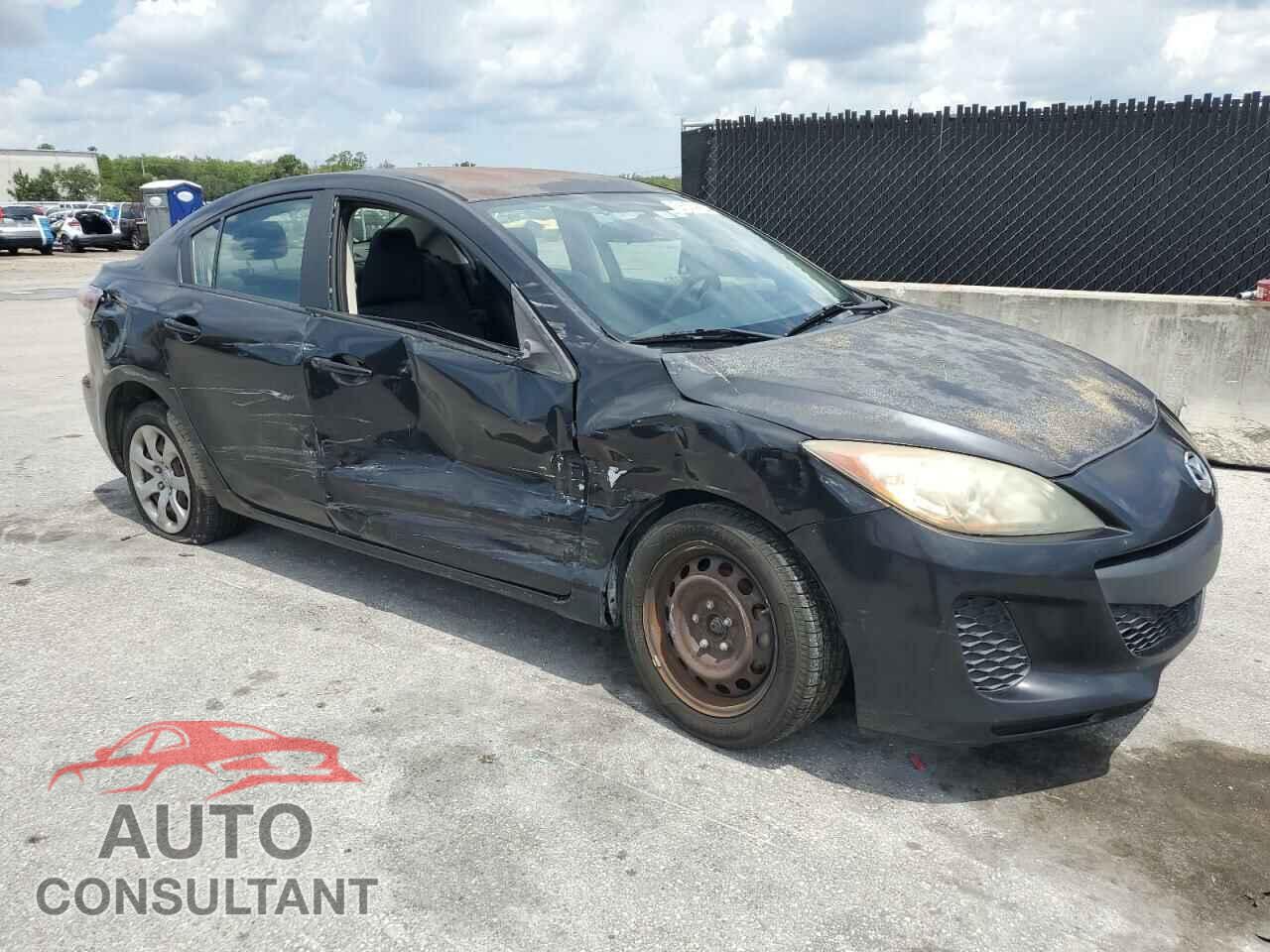 MAZDA 3 2013 - JM1BL1TF2D1845308