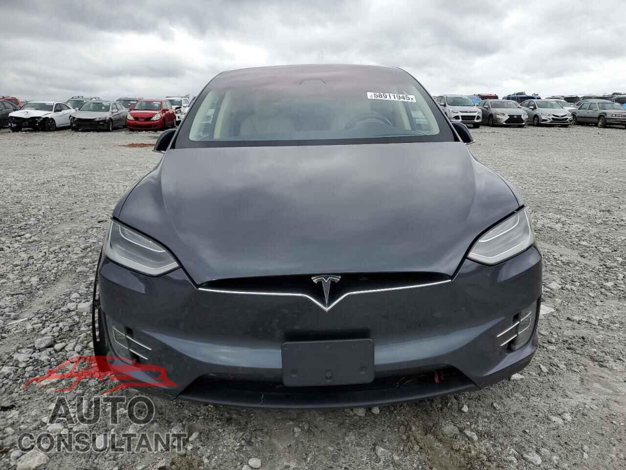 TESLA MODEL X 2017 - 5YJXCBE20HF044623