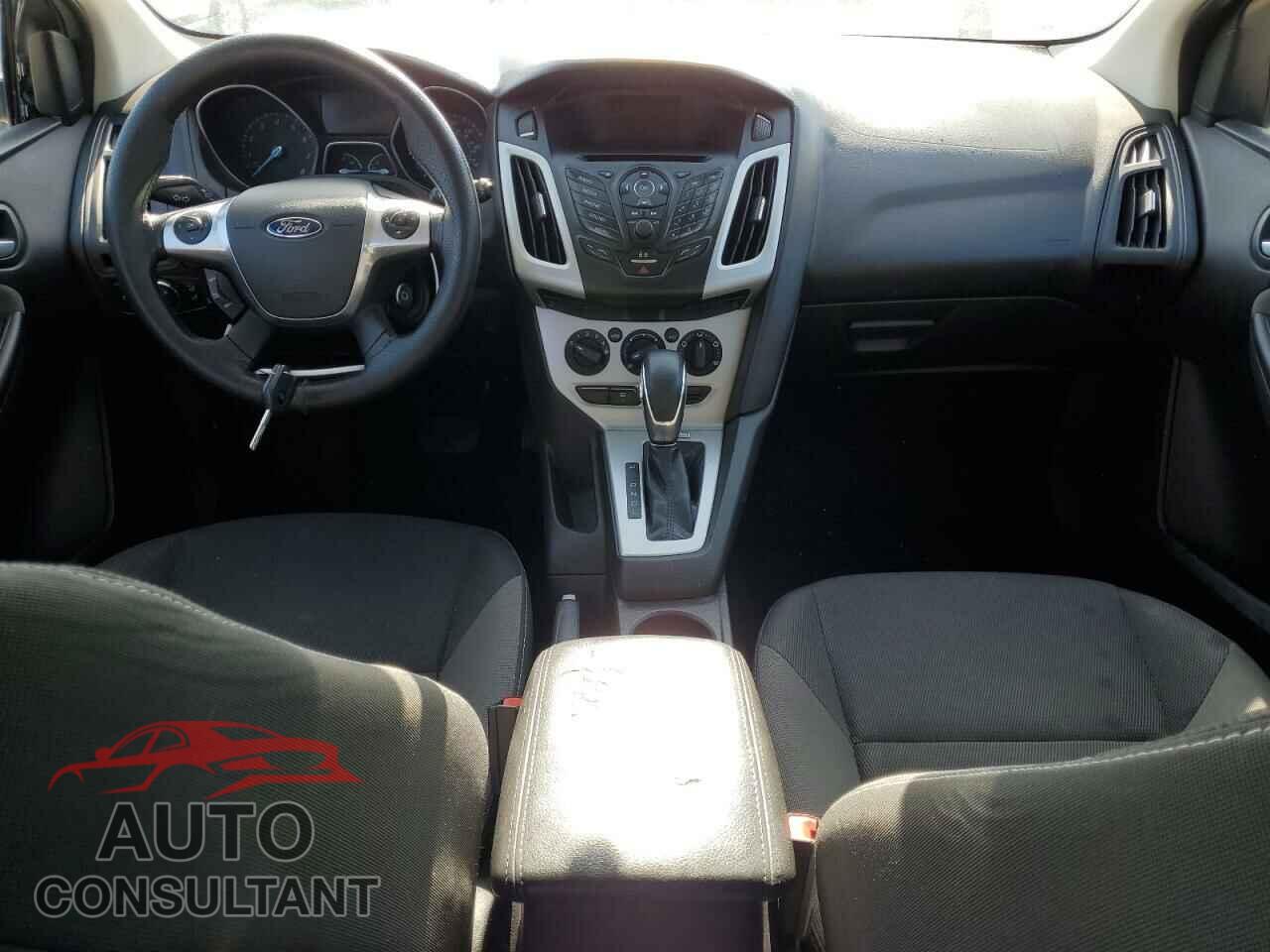 FORD FOCUS 2014 - 1FADP3K26EL247886