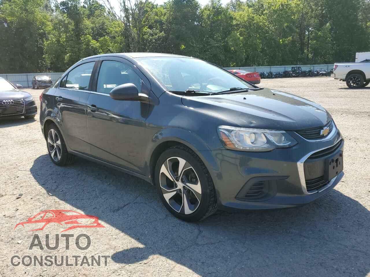 CHEVROLET SONIC 2017 - 1G1JF5SB9H4116874