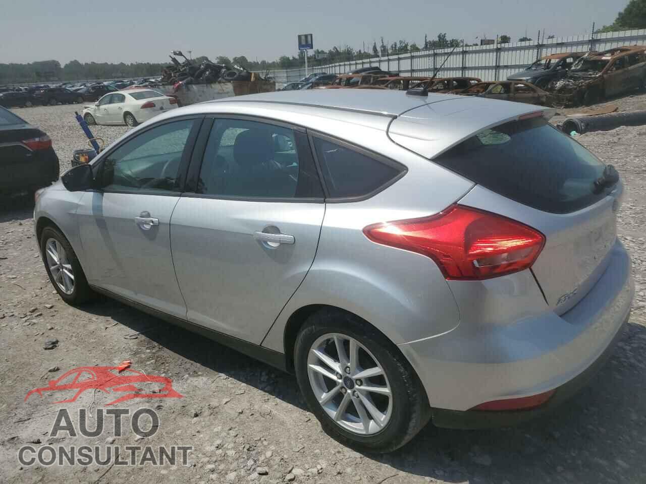 FORD FOCUS 2018 - 1FADP3K25JL212539