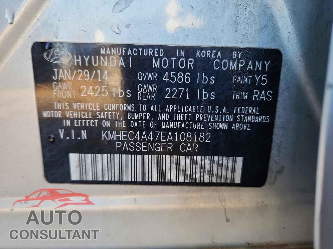 HYUNDAI SONATA 2014 - KMHEC4A47EA108182