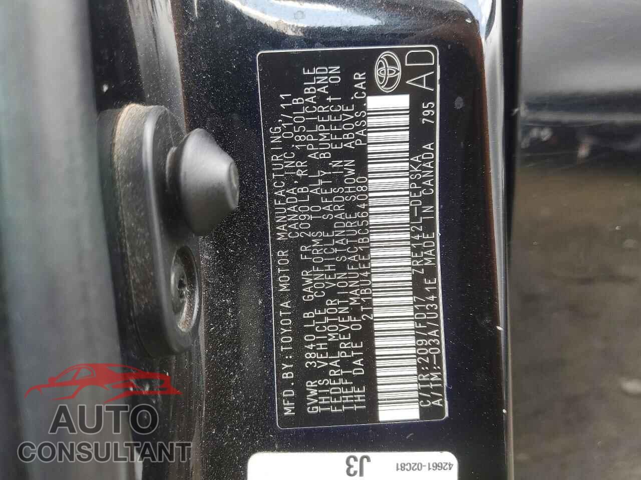 TOYOTA COROLLA 2011 - 2T1BU4EE1BC564080