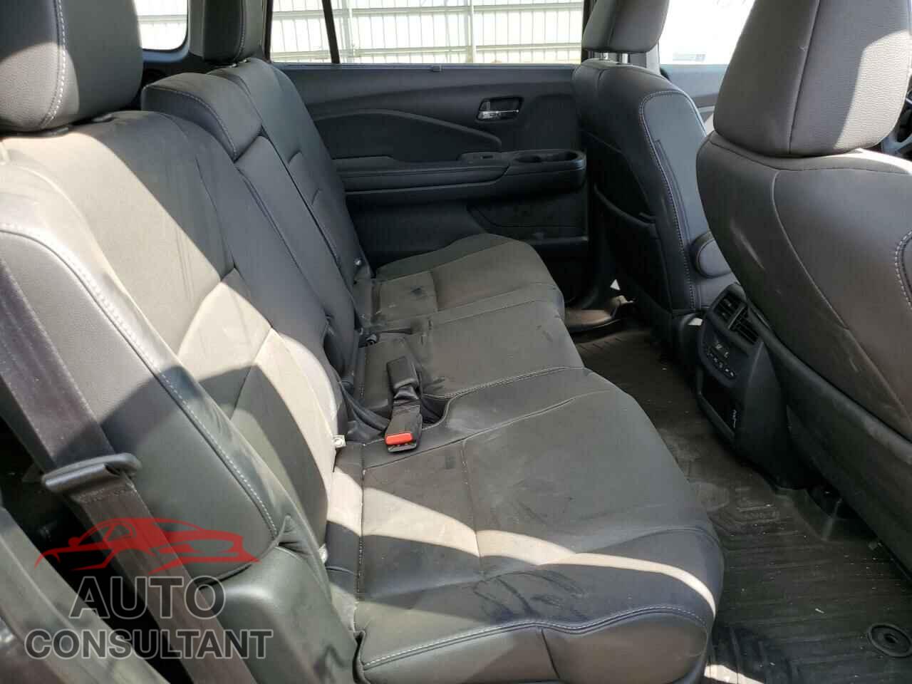 HONDA PILOT 2021 - 5FNYF6H54MB009456