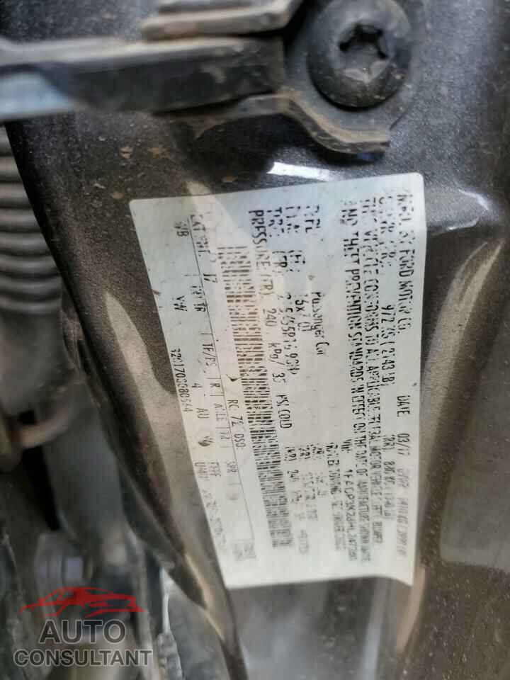FORD FOCUS 2017 - 1FADP3K28HL247280