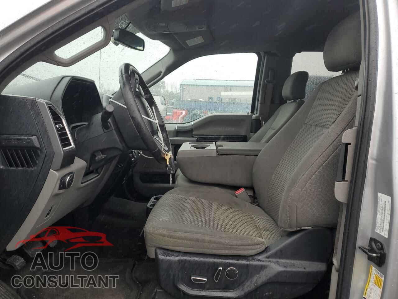 FORD F-150 2015 - 1FTFX1EF7FFB65641