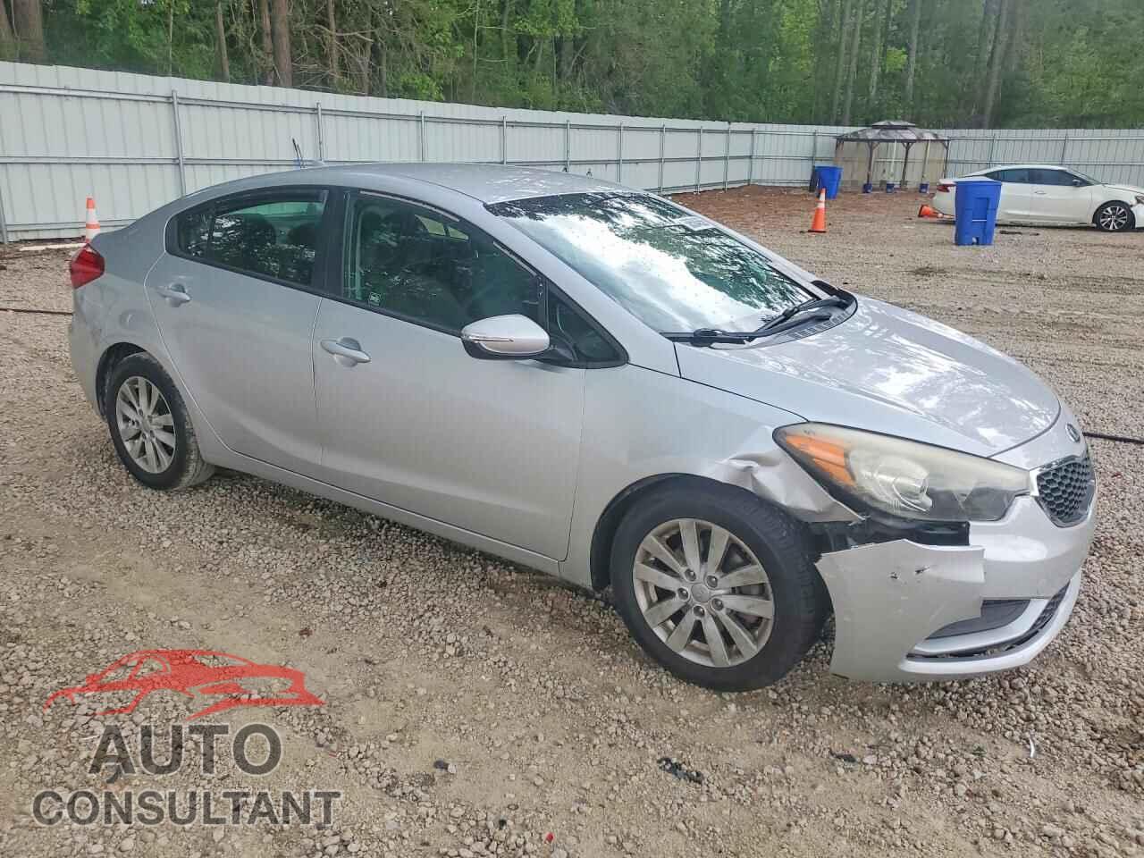 KIA FORTE 2016 - KNAFX4A67G5551570