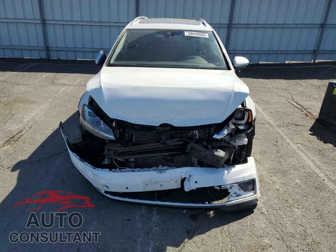 VOLKSWAGEN GOLF 2017 - 3VWH17AU2HM507868