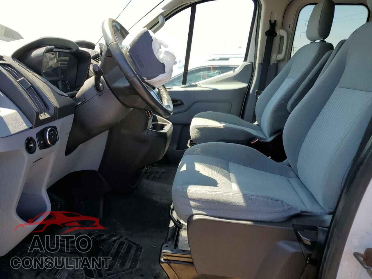 FORD TRANSIT 2015 - 1FTNE1ZM4FKA87207