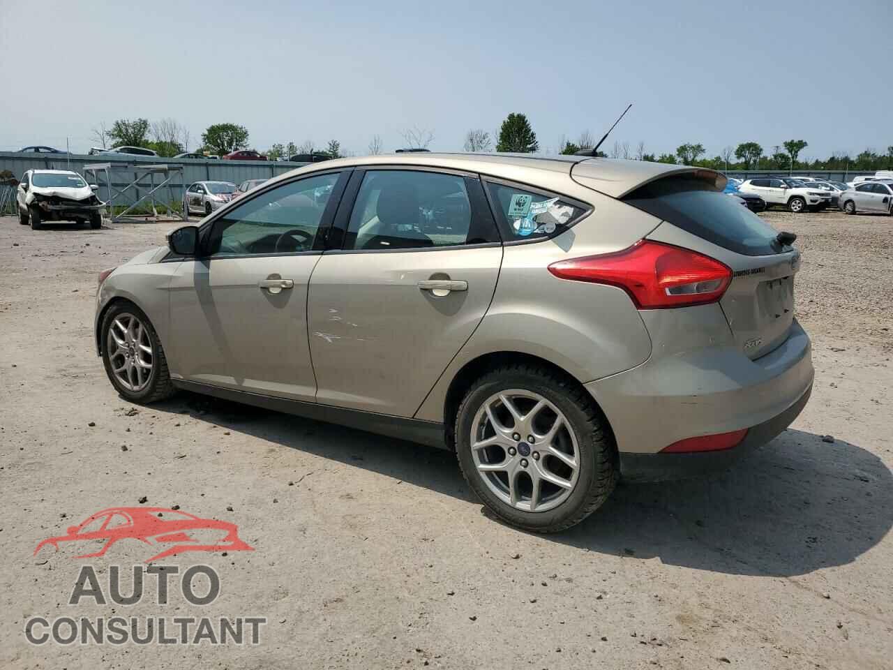 FORD FOCUS 2015 - 1FADP3K2XFL336118
