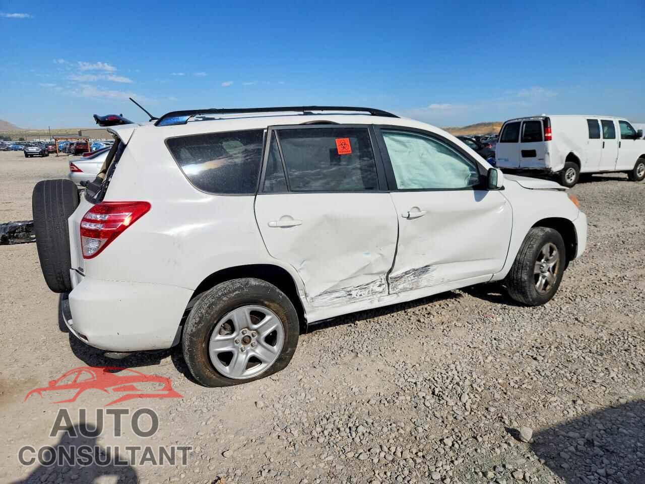 TOYOTA RAV4 2010 - JTMBF4DV3AD034979