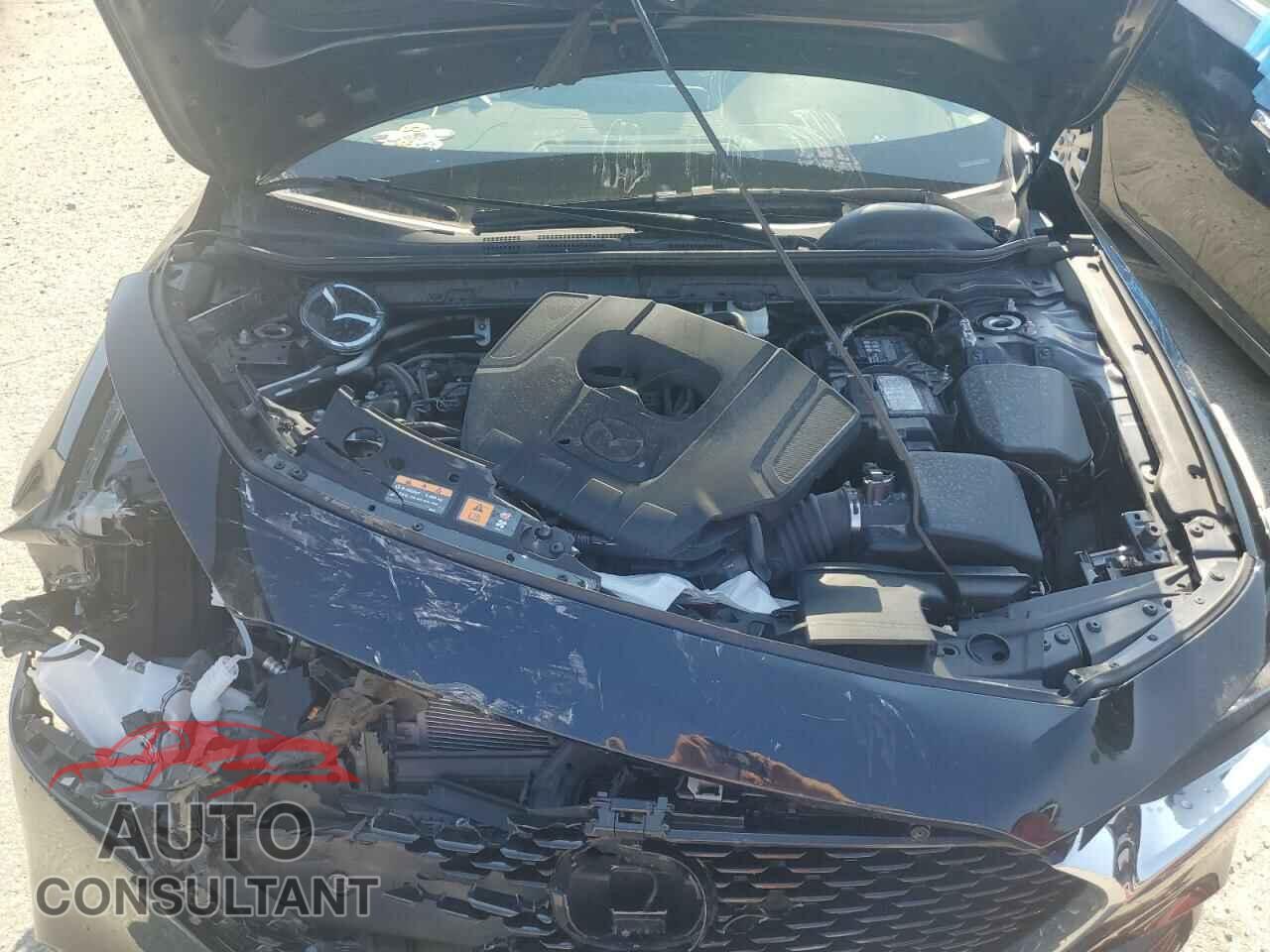 MAZDA 3 2023 - 3MZBPACM7PM370357
